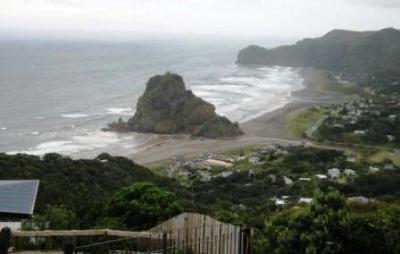 The best New Zealand beaches: Piha