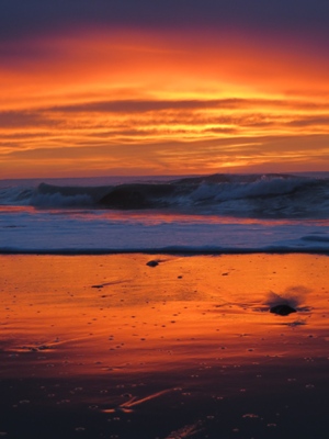 East Cape Reisetipps: Sonnenaufgang in der Waipiro Bay