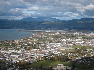 Rotorua region travel tips: Mount Ngongotaha lookout