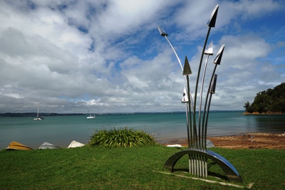Waiheke Island art - sculpture art work in Kuakarau Bay