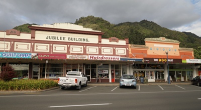 Waikato travel tips - Te Aroha shops